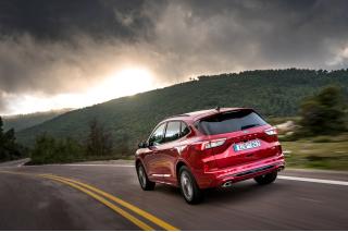 Ford Kuga: Το απόλυτο best-seller SUV στην κατηγορία Plug-in Hybrid